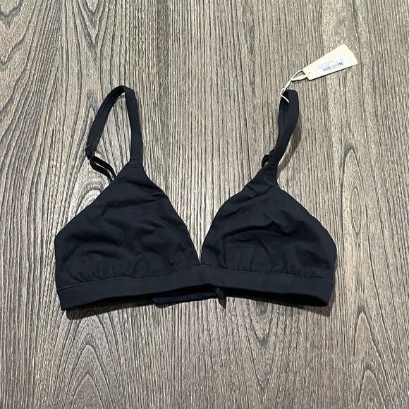 NWT SKIM Fits Everybody Traingle Bra Adjustable Strap Elastic Stretchy Black XS - Picture 1 of 5